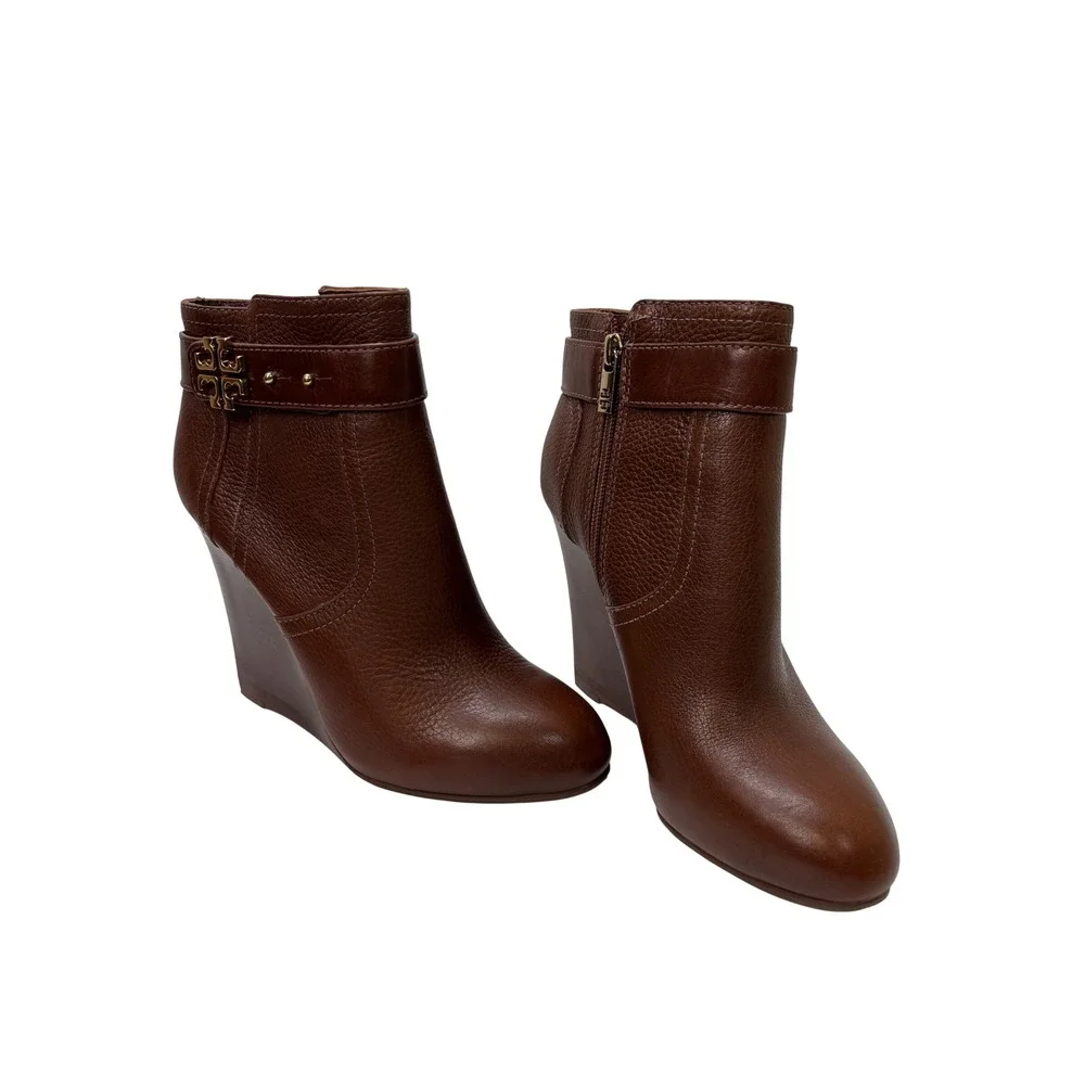 Tory Burch Brown Pebbled Leather Wedge Ankle Boots Logo Strap 8M 32087
